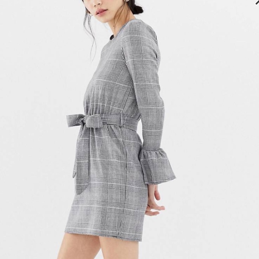 Parisian check dress flare slaves tie waist